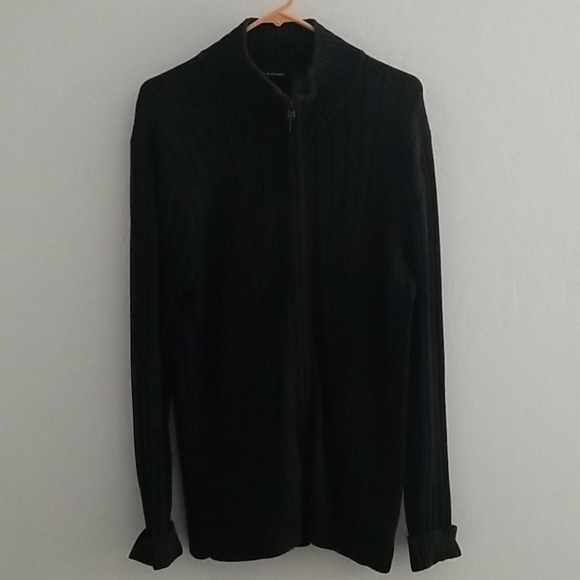 Jacket - Picture 1 of 7